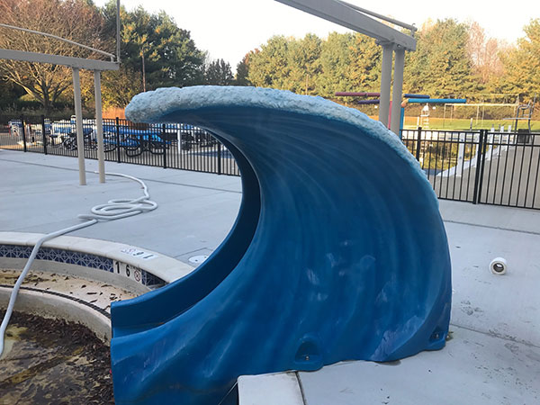 Pool wave before - Shrink Wrapping